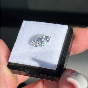1.09 carat Marquise-Cut lab diamond